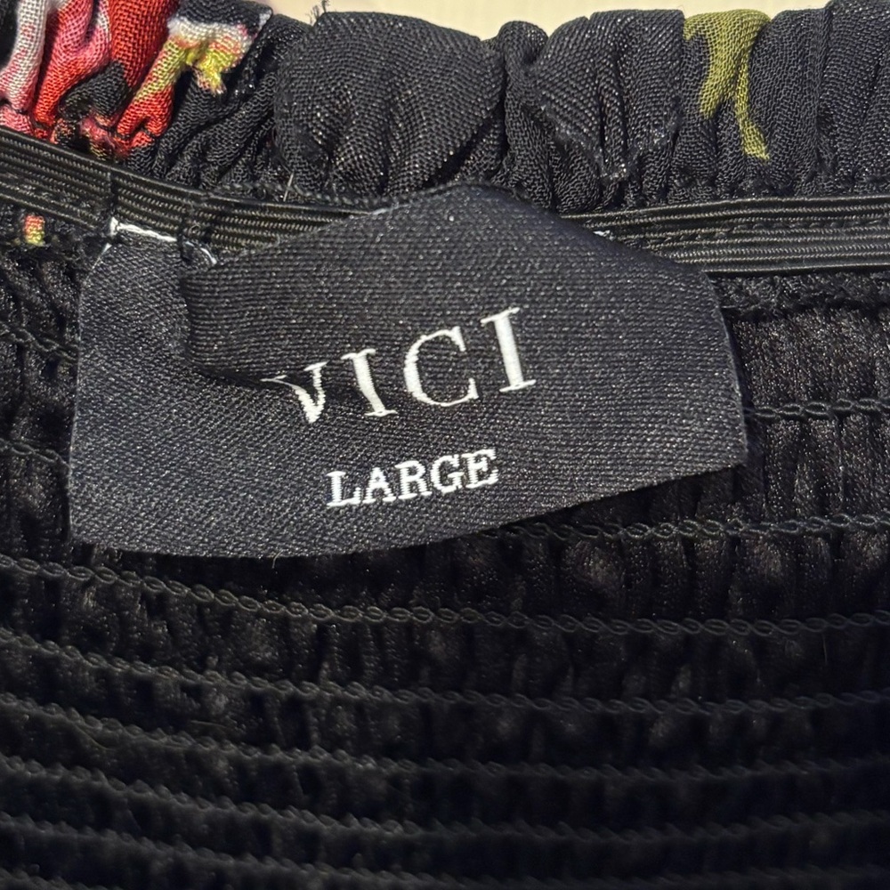 Vici Floral Dress‎ Layered Ruffles and Ruching L - Picture 4 of 7